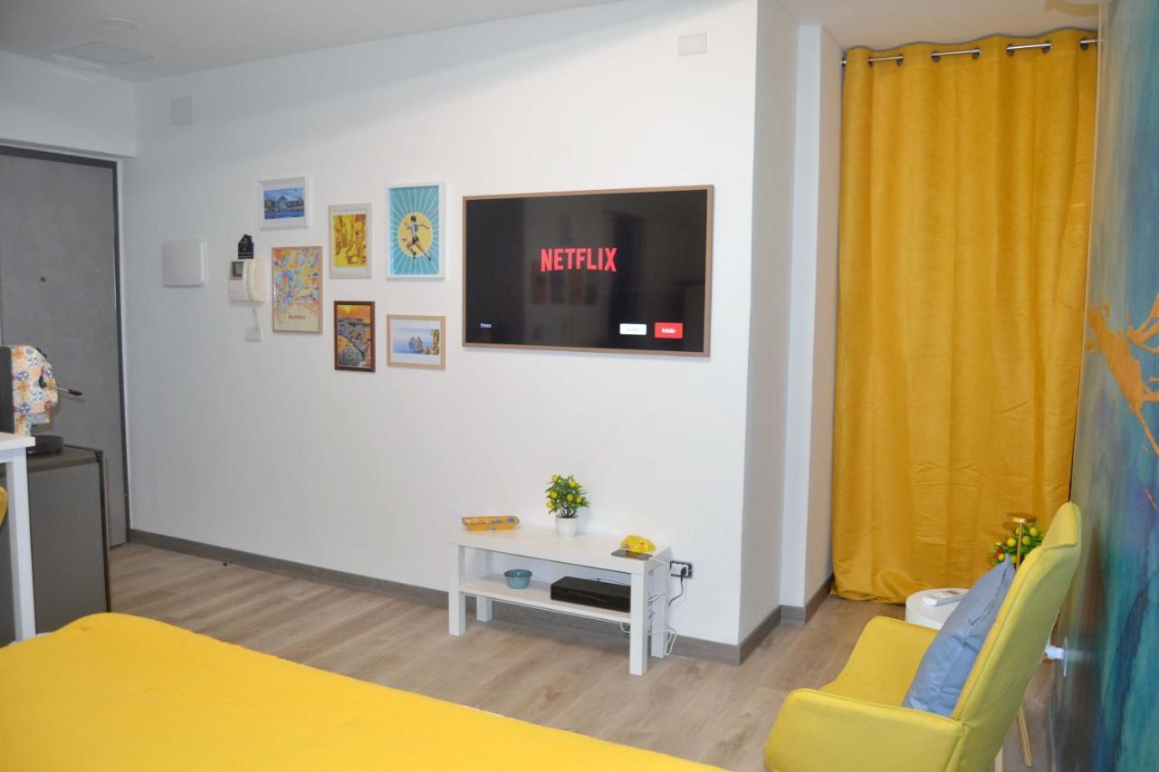 Room&Chiaia Naples Extérieur photo