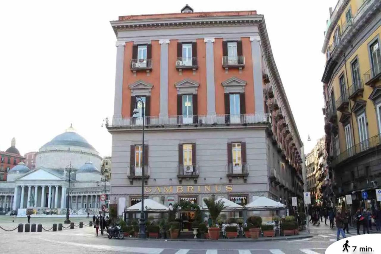 Room&Chiaia Naples Extérieur photo